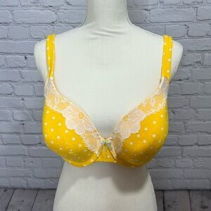 Lane Bryant Cacique lightly lined t shirt bra size 40DD